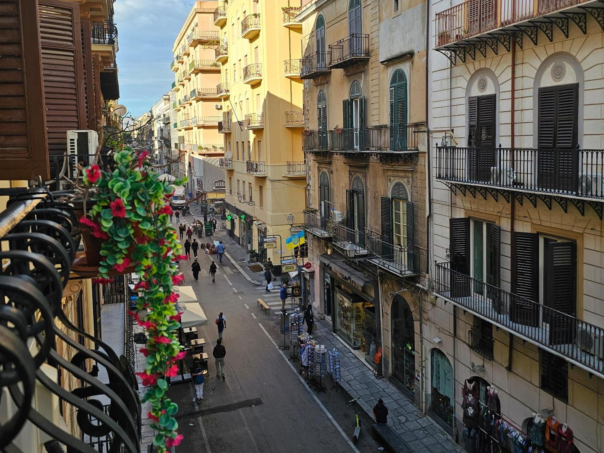 Teatro Del Sole Apartment Palermo Exterior photo